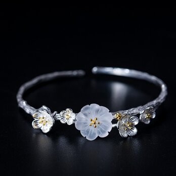 サンカヨウのバングル シルバー 水晶 朝露を吸って花びらが透明になる美しい花「サンカヨウ」0017の画像