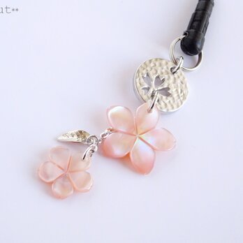 ピンクシェルの桜スマホピアス《MA-70》の画像