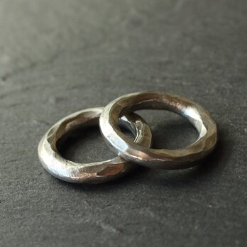 ◆錫 (スズ) × silver リング【Hammered Tin Ring 】の画像