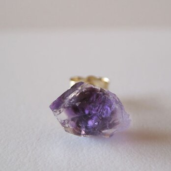 アメジストの原石ピアス/Brazil 14kgf 片耳