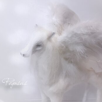 白馬　ペガサス　馬　ユニコーン　羊毛フェルト　アートドールの画像