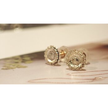 Gerbera K10 Studs Earringsの画像