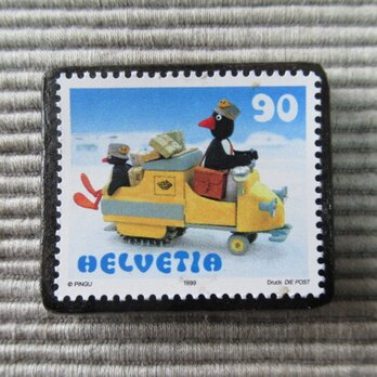 スイス　ピングー切手ブローチ　6067の画像
