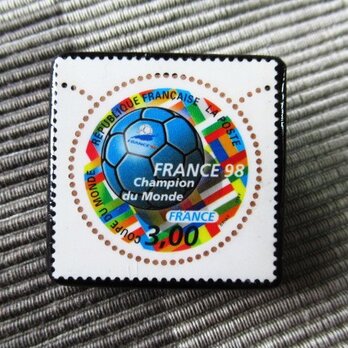 フランス　サッカーワールドカップ切手ブローチ　6071の画像