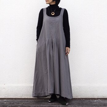 マキシ丈。テントラインワンピース/グレーの画像