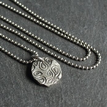 ◆錫 (スズ) × silver ネックレス【Stamped Tin Necklace #Paisley】の画像
