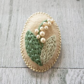 Brooch　ビーズ刺繍　すずらん（K0881)の画像