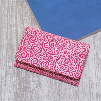 名刺入れ　カードケース　オックス濃ピンク製　「蛸唐草　銀」　の画像