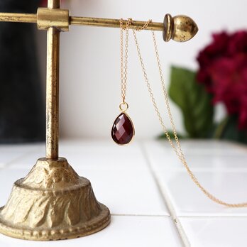 【14kgf】宝石質ガーネットの一粒ネックレス(ペアシェイプカット)の画像