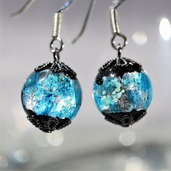 ほたる玉ピアス スカイブルー お土産 ホタルガラス ビーズ アクセサリー 沖縄 工芸品 OKINAWA JEWELRYの画像
