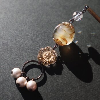 とんぼ玉 かんざし 一本 玉簪 ヘアーアクセサリー ガラス工芸品 ブラウンの画像