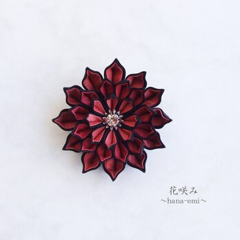 花咲み　コサージュ/ブローチ　輝 Black　ピンク　つまみ細工の画像