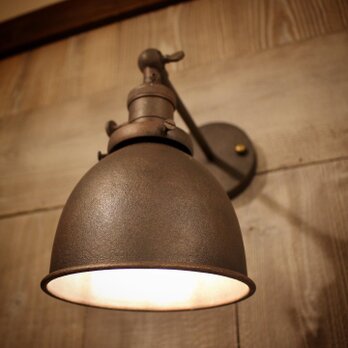 【古塗装】インダストリアルなwall lampの画像