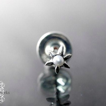 スノーフレーク　ピアス　【snowflake】