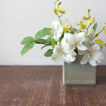 フラワーベース　S　 緑