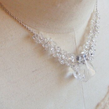 *crystal chandelier necklaceの画像