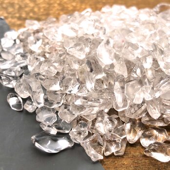 天然水晶さざれ 75g 小粒　透明度高　レジン / テラリウム / ハーバリウム /素材の画像