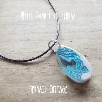 White Sand Lagoon Pendant ☆白砂ラグーンの革紐ペンダントの画像