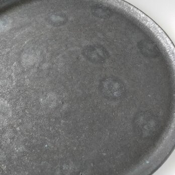 黒マット　３０㎝プレート皿の画像