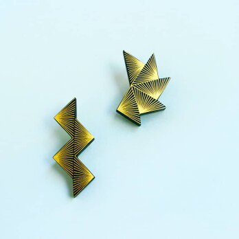 ※sold out※ 伝統工芸截金ピアス《polygon 2》の画像