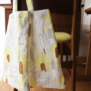 <tokyo様専用>ハンドプリントバッグliv yellowの画像