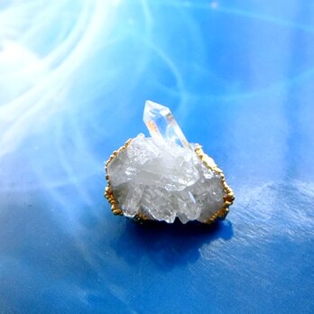 トマスゴンサガ産　水晶クラスターブローチの画像