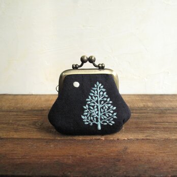 手刺繍の小さながま口『月と樹』【送料無料】の画像