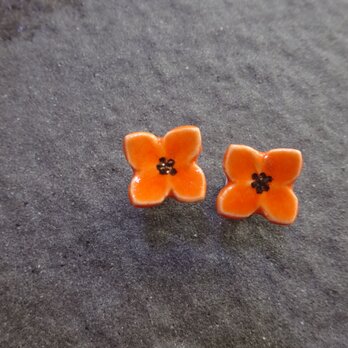 小さい花のpieace／earring (オレンジ）の画像