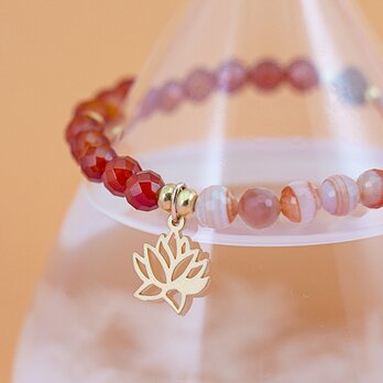 Lotus bracelet /  Rudraksha ORの画像
