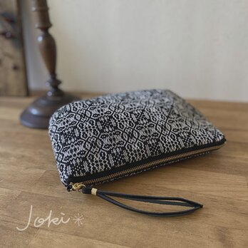 pouch[手織りポーチ]　ブラック×シルバグレーの画像