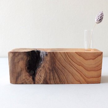 屋久杉の一輪挿し（D）