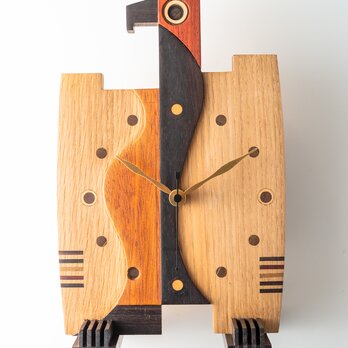 木の時計：オオワシの画像