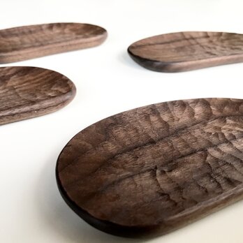 ブラックウォルナットの豆の豆皿の画像
