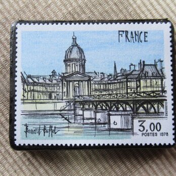 フランス　美術ビュッフエ画「フランス学士院」切手ブローチ6206の画像