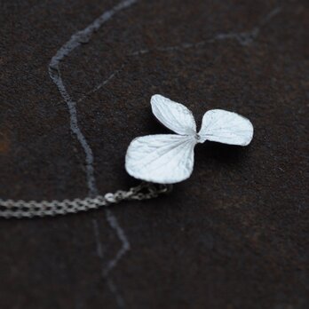 あじさいのネックレス　２