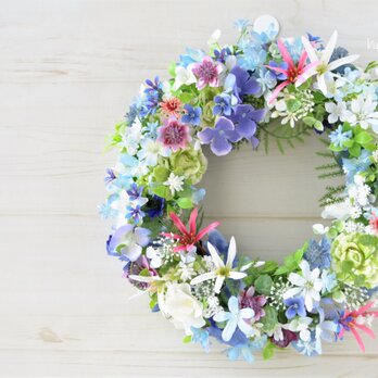 yさま　order +blueの花　ピンクネリネとローズ・白い小花のリース：ピンク　青　グリーンの画像