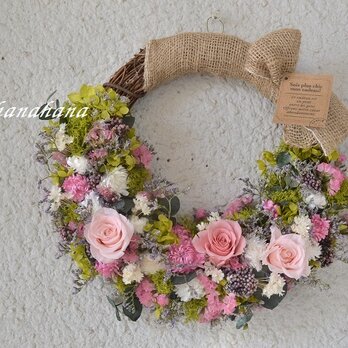 夏の花咲く森wreathの画像