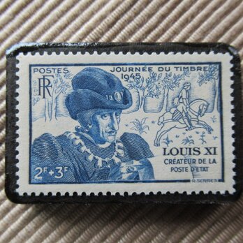 フランス　 切手ブローチ 6222の画像