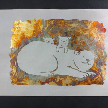 ギルディング和紙A3サイズ　polar bear シロクマ　生成和紙　黄混合の画像