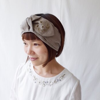 【リネンヘアバンド】カモミール刺繍　パープリッシュグレーの画像