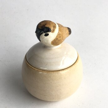 陶のハコ・手のり小鳥「すずめ」の画像