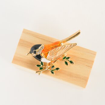 『春告鳥のブローチ』ガビチョウ 雀　スズメ　すずめの画像