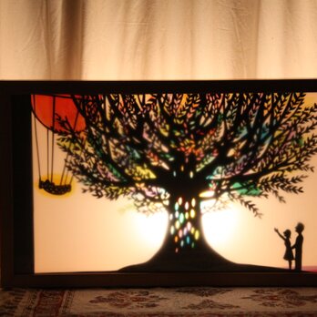 影絵　希望の樹　　ステンドグラス切り絵の画像