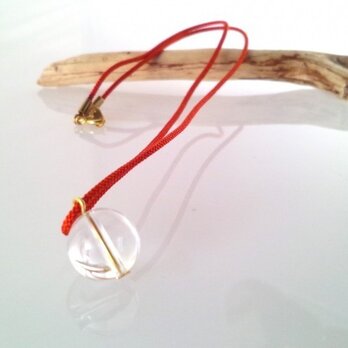 クリスタルネックレス　水晶と絹（京都組み紐）２の画像