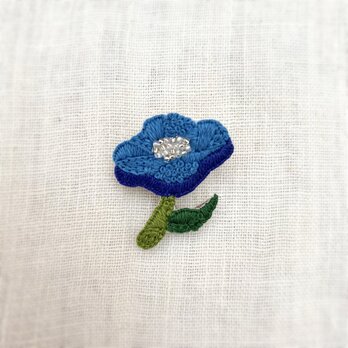【受注制作】夏の花ブローチ（blue）の画像