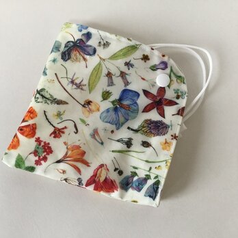 リバティ　フローラルイブ　ラミネート　マスクケース　サニタリーポーチ