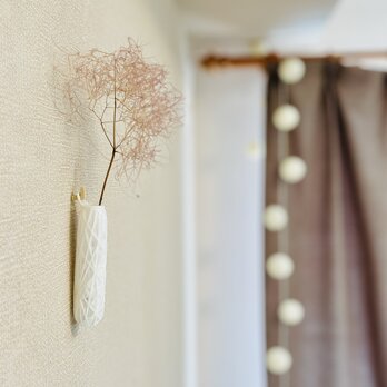 Paper Vase MAYU 繭 ／L字フック付属の画像