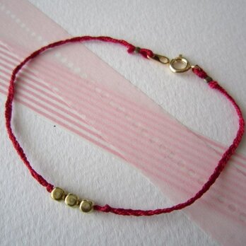 Silk yarn bracelet☆(赤)の画像