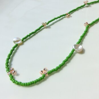 peace necklace -green & pearl-の画像