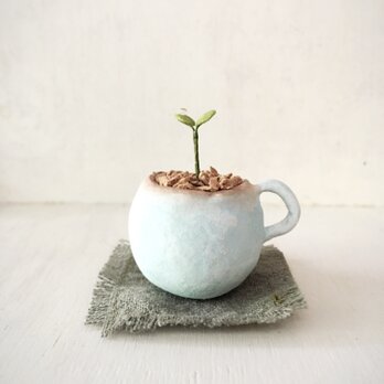 4947.bud 粘土の鉢植え マグカップの画像